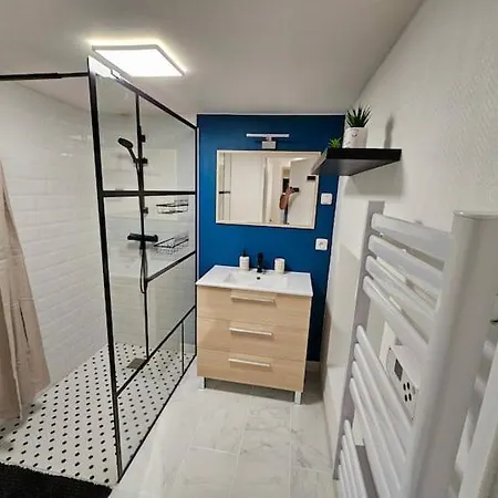 Maison 8 Pers -Au Bon Endroit - 12 Min Du Parc 度假居 *