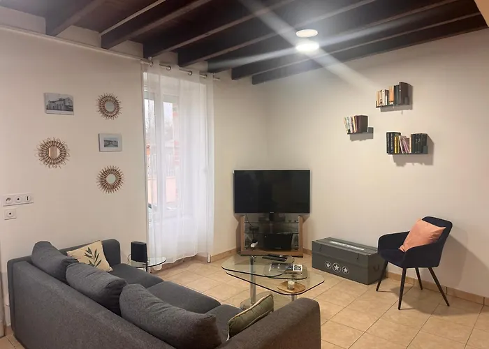 Casa vacanze Maison 8 Pers -au Bon Endroit - 12 Min Du Parc Chateaumur